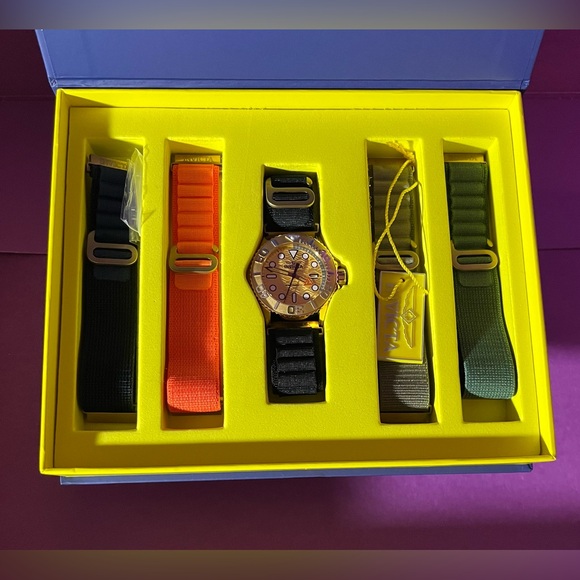 Invicta Ocean Predator Men's Watch - with Interchangeable Straps